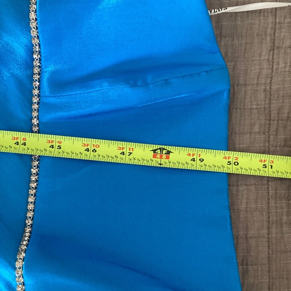 Faviana Rhinestone Evening Gown & Wrap SZ 3/4 - Picture 10 of 16